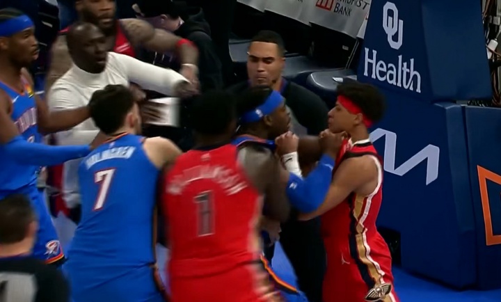 追梦：想不通为何费尔斯也被罚款 被抓住衣服换谁能忍得了？